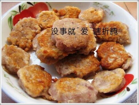 怎样在家炸芋饼，炸芋饼的3步做法