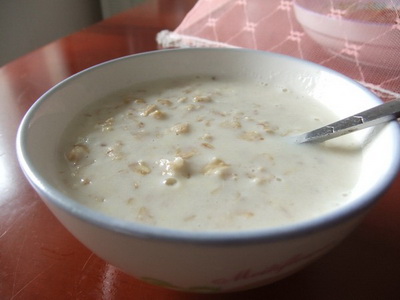 牛奶麦片粥