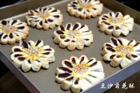菊花豆沙酥的制作方法