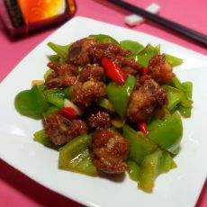 青椒排骨的做法 青椒排骨的做法