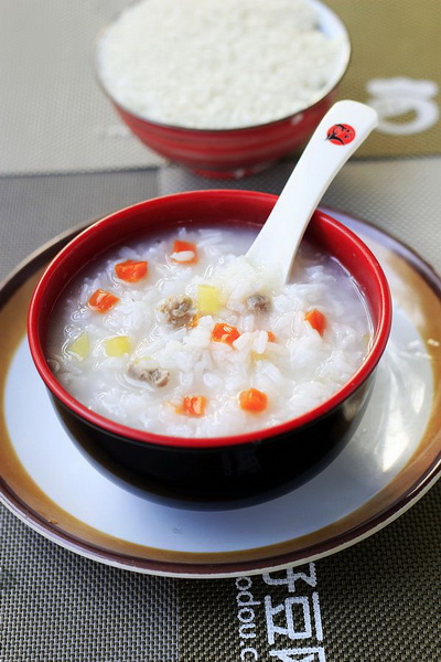 羊肉胡萝卜粥的做法
