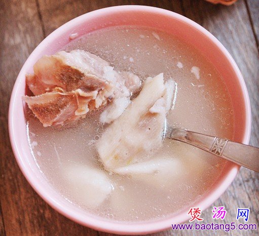 山药炖排骨汤