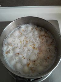 如何制作糖桂花酒酿圆子