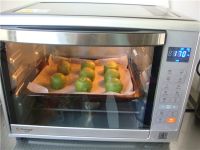 玫瑰抹茶蛋黄酥的16步制作方法