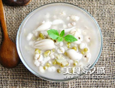 枇杷叶粥的做法