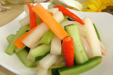 怎样做正宗四川泡菜，四川泡菜的3种做法
