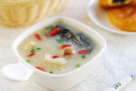 菜干咸骨粥