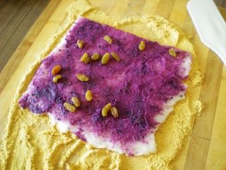 纯手工甜品---制作美味劲道的紫薯馅凉糕