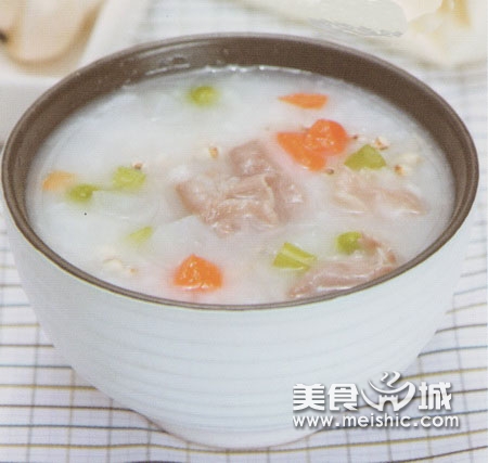 羊肉薏米萝卜粥