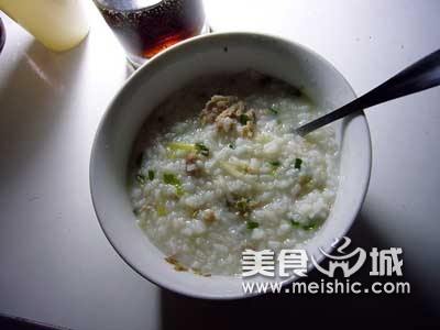 当归猪肉粥的做法