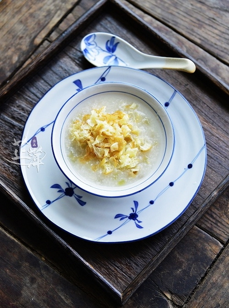 鸡肉丝瓜油条粥