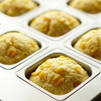 玉米松糕怎么做，玉米松糕的详细做法