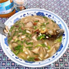 香菇鲫鱼汤的做法 香菇鲫鱼汤的做法