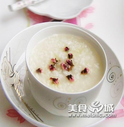 桃花粥的做法
