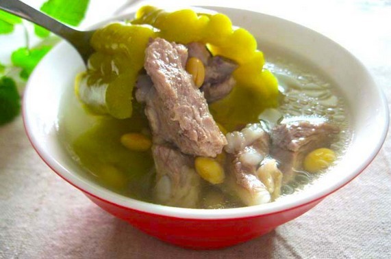 苦瓜排骨黄豆汤