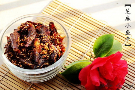 补钙之绝佳小零食---芝麻小鱼干做法图解