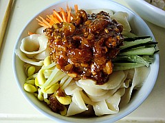 台式肉臊炸酱面怎么做美味