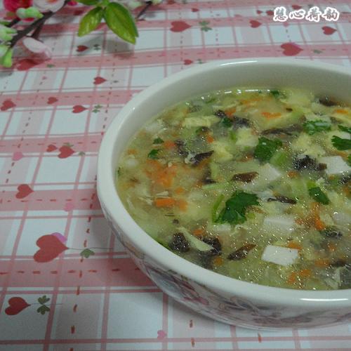 水精菜(白菜)黑木耳胡萝卜豆腐蛋花羹4