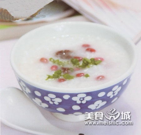 黑枣红豆糯米粥