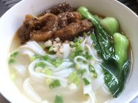 牛腩河粉怎么做