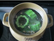 苦瓜排骨黄豆汤