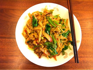港式炒牛河的家常做法