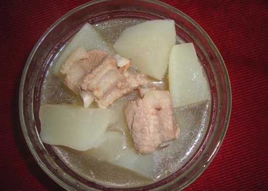 排骨萝卜汤