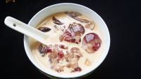 奶茶蔓越莓冰冰粉的做法