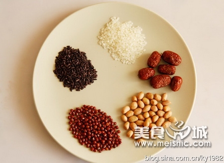 红枣补血养颜粥原料