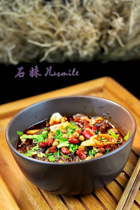 美味制作麻辣鲜香肥肠粉