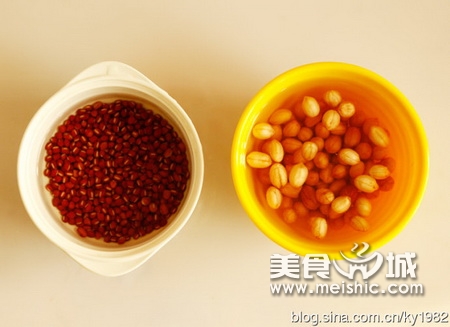 红枣补血养颜粥步骤1