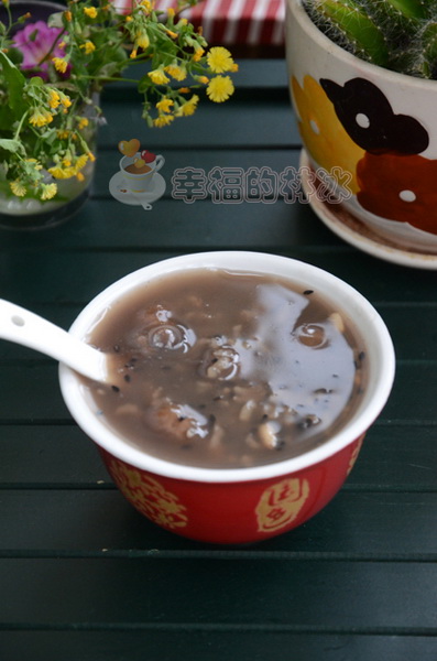 黑芝麻蜜枣粥