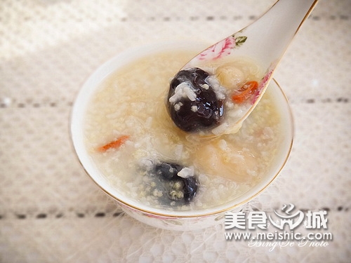 山药枸杞红枣粥