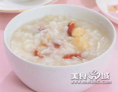 桂圆莲子糯米粥