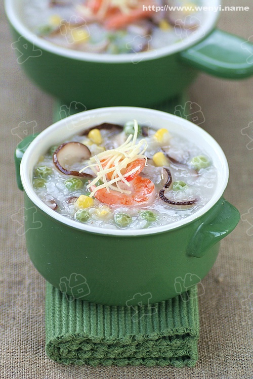 香菇田园蔬菜粥