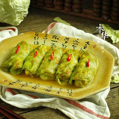 荤素搭配的翡翠白玉卷