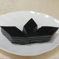 芝麻椰汁千层糕的传统做法