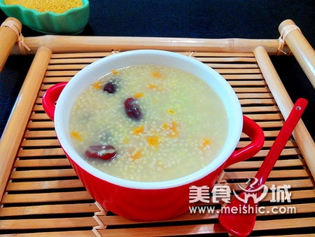 小米南瓜红枣粥