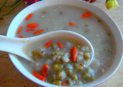米仁绿豆粥