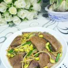 猪肝炒黄豆芽的做法 猪肝炒黄豆芽的做法