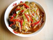 泡菜野鲫鱼的做法