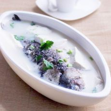 鲫鱼豆腐的做法 鲫鱼豆腐的做法
