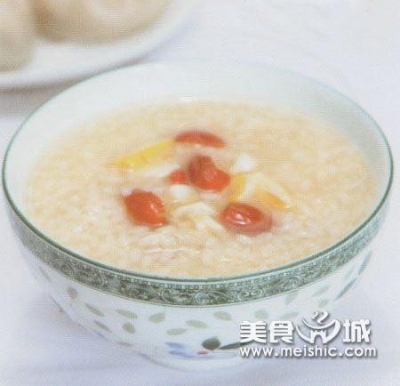 鸡蛋红枣醪糟粥