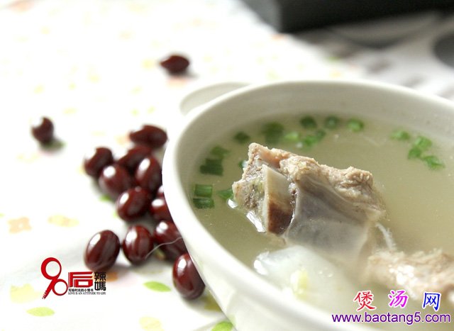 萝卜炖排骨的做法