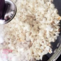 爆米花怎么做，巧克力爆米花的6步做法