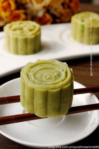 蚕豆凉糕怎么做---夏日里的清新甜糕