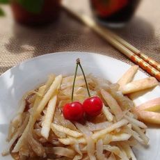 凉拌苹果海蜇丝的做法 凉拌苹果海蜇丝的做法