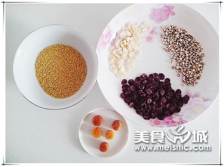 薏仁南杏小米粥原料
