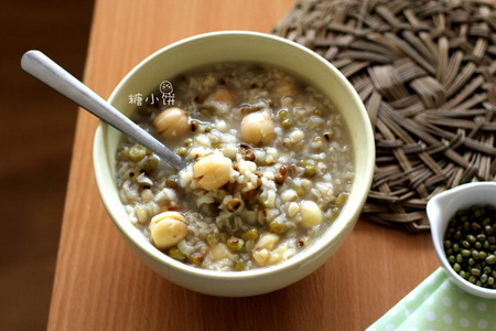 绿豆薏米粥