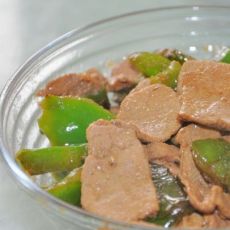 圆椒炒猪肝的做法